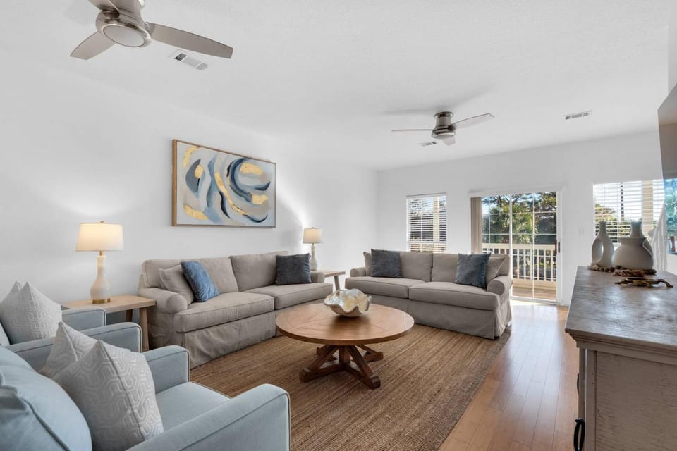 Beach Hideaway 30a House in South Walton County