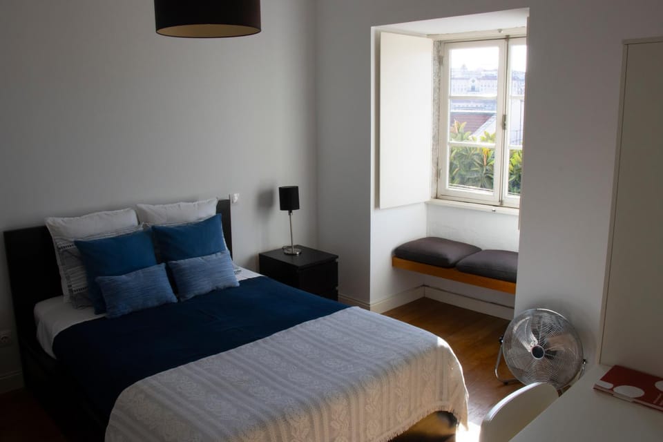 View (from property/room), Bedroom, City view