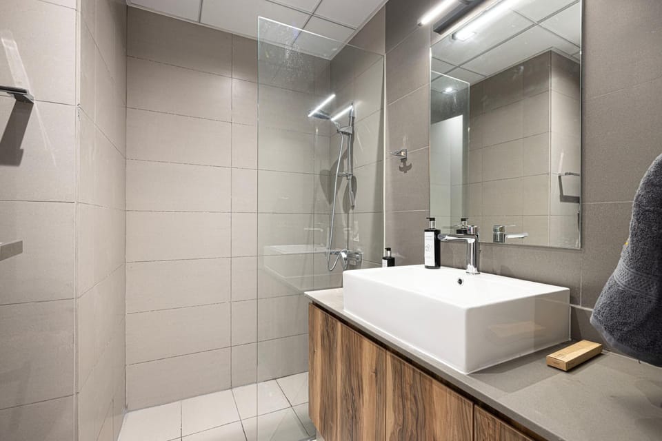 Wonderful Whole Apartment in Sharjah - Aura Apartment in Al Sharjah