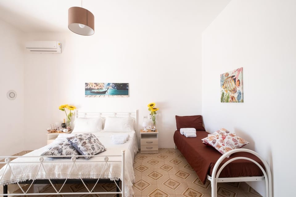 Property building, Living room, Bedroom