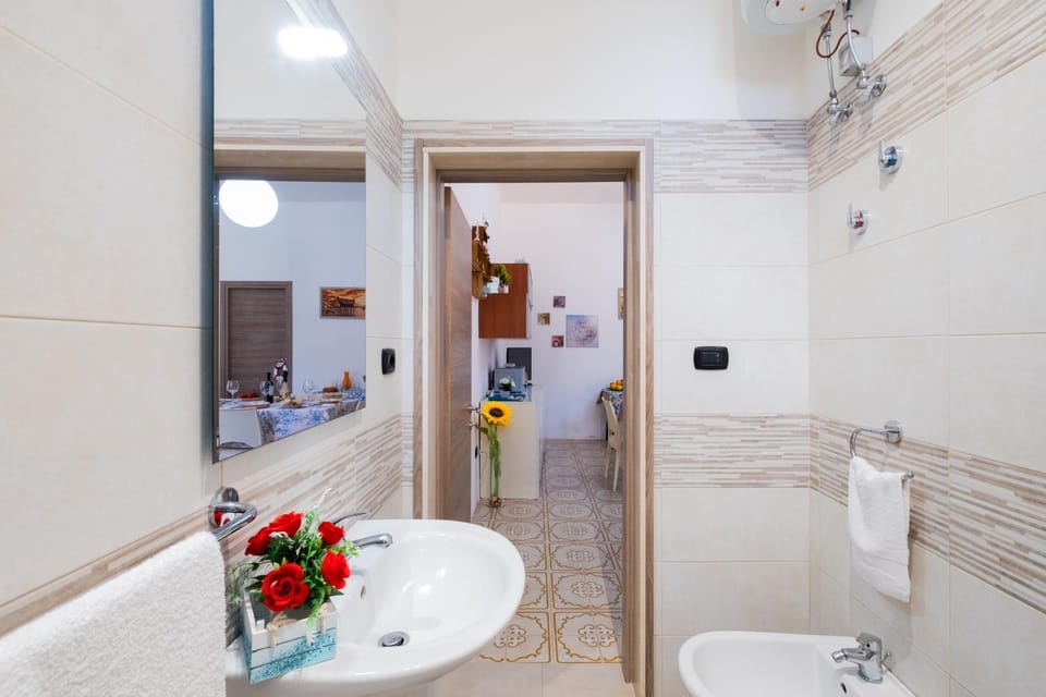 Bathroom, Living room