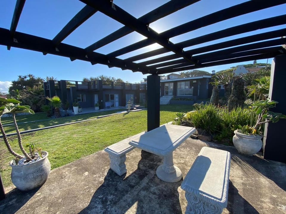 Malibu Waters Apartment in KwaZulu-Natal