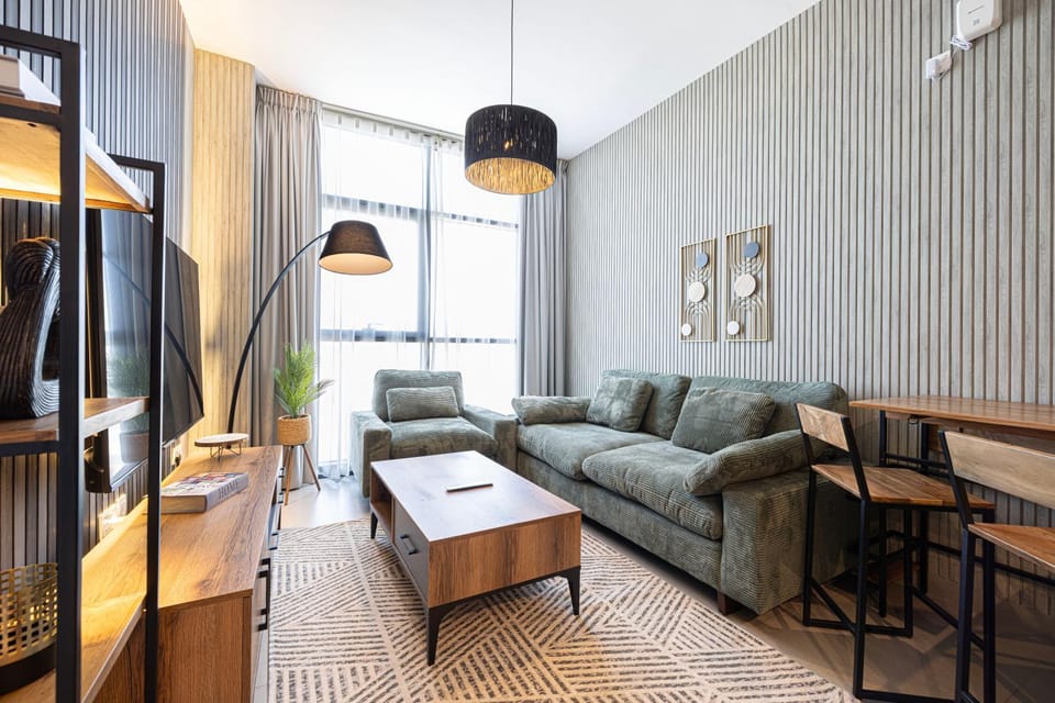 شقة رائعة بغرفة نوم واحدة وصالة في الممشى - The Sapphire Apartment in Al Sharjah