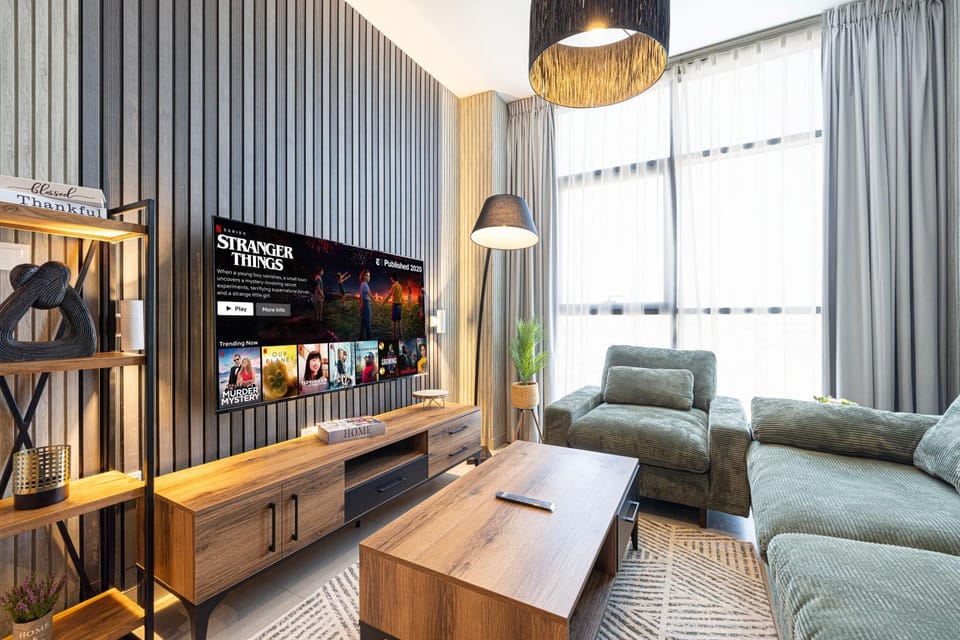 شقة رائعة بغرفة نوم واحدة وصالة في الممشى - The Sapphire Apartment in Al Sharjah