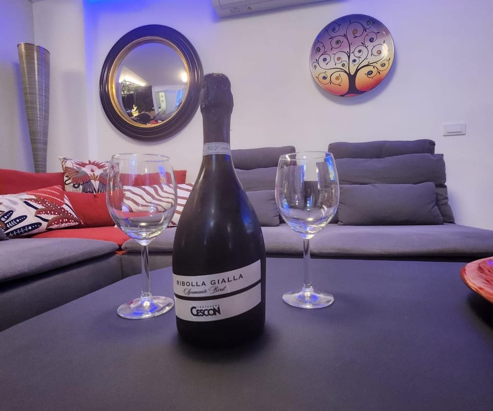 Living room, Alcoholic drinks