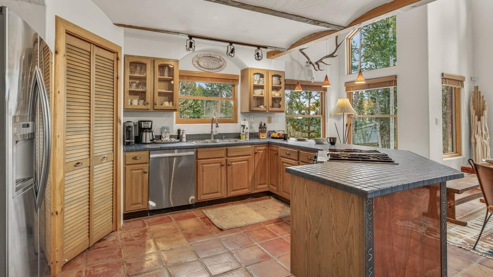dishwasher, storage, stove, kitchen
