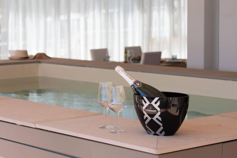 Hot Tub, Sea view