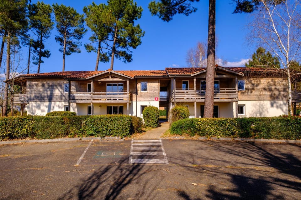 Patio, Balcony/Terrace, Parking