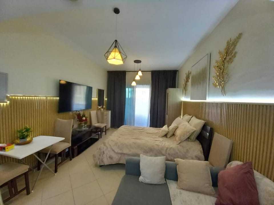 Cosy Studio Marina Apartment in Dubai