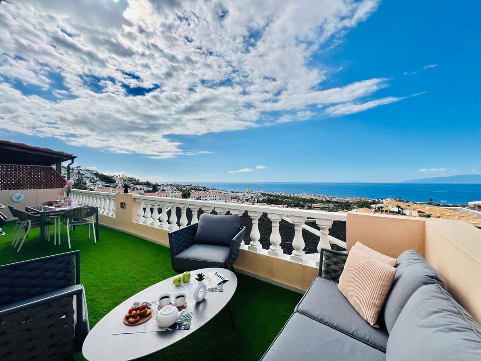 BBQ facilities, Balcony/Terrace, Dining area, On site, Sea view