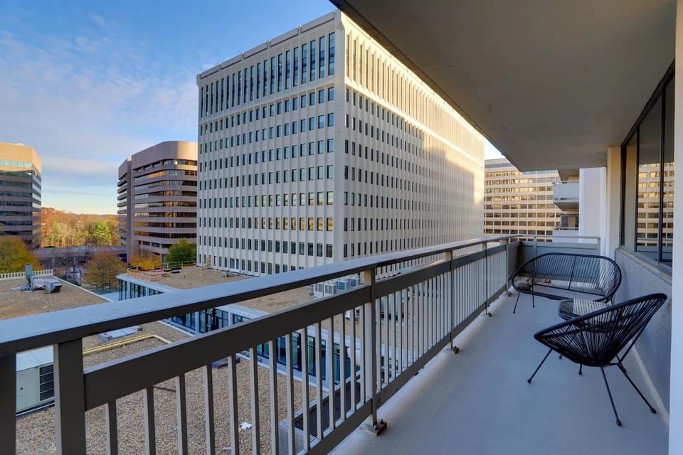 View (from property/room), Balcony/Terrace, Seating area