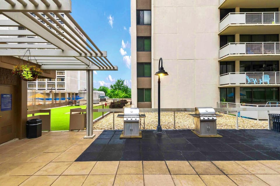 Property building, Patio, BBQ facilities