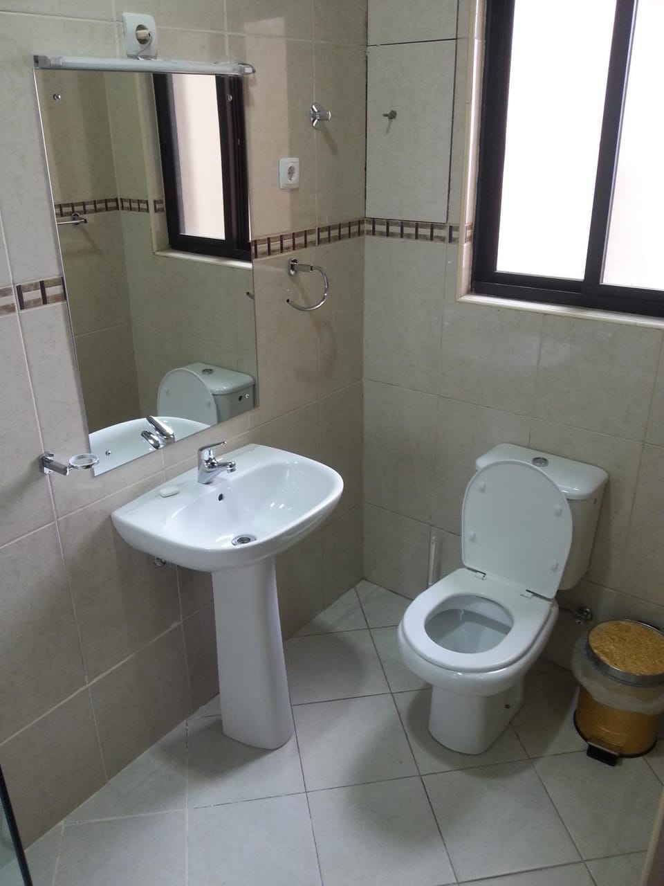 Toilet, Bathroom