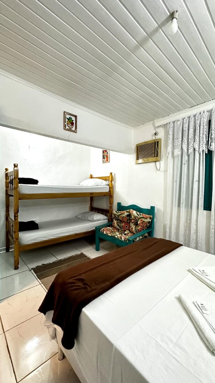 Suites & Hostel Manjericão Hostel in Paraty