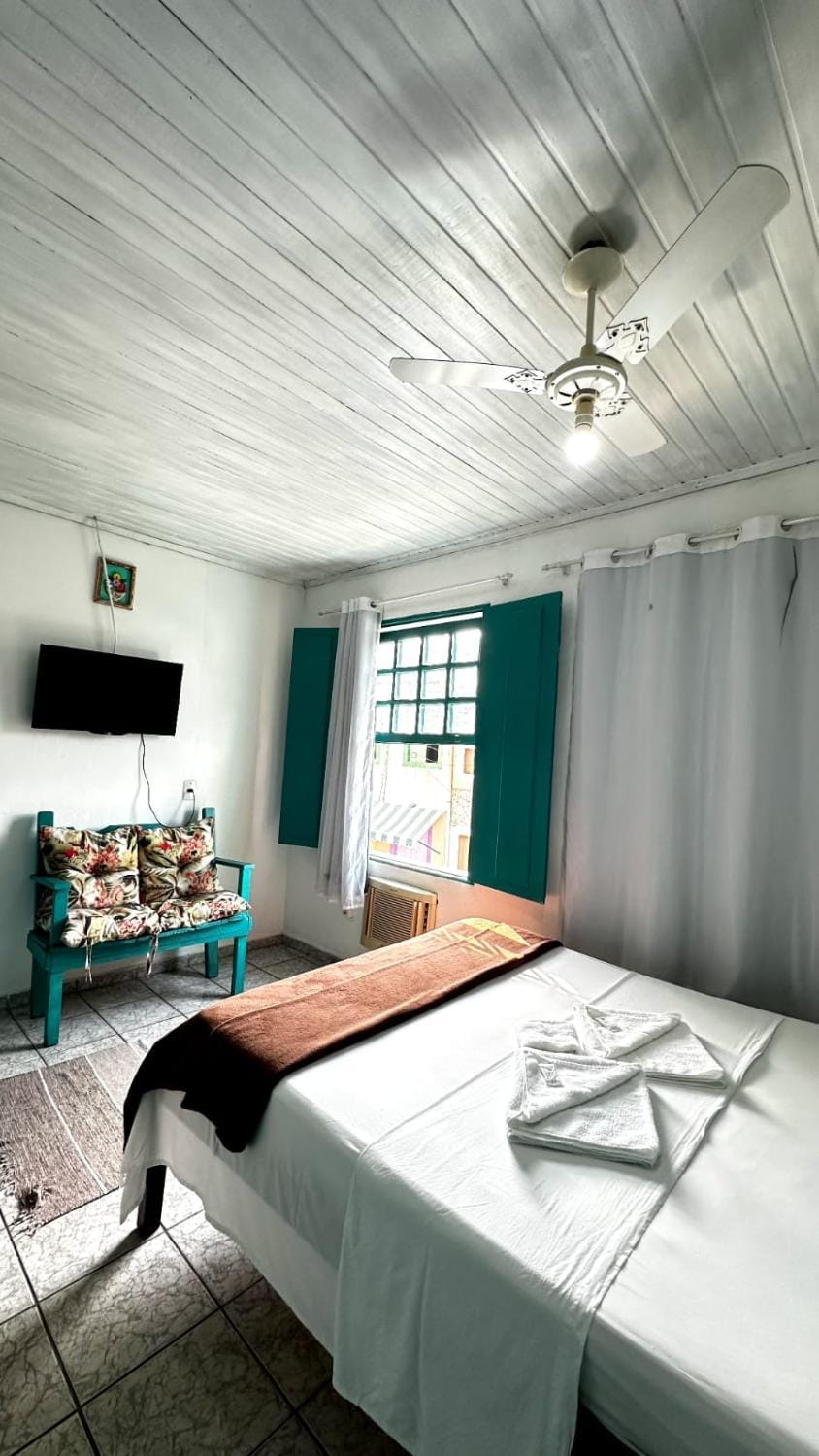 Suites & Hostel Manjericão Hostel in Paraty