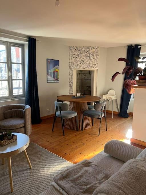 Appartement Charlie, Wifi, Charme, Centre Historique Apartment in La Rochelle