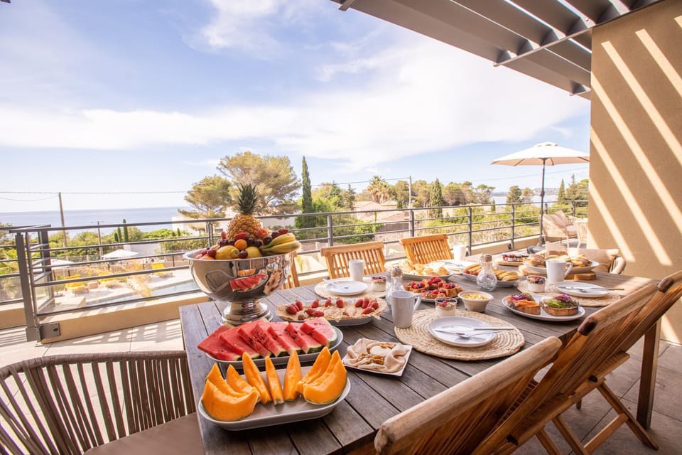 Natural landscape, Balcony/Terrace, Sea view