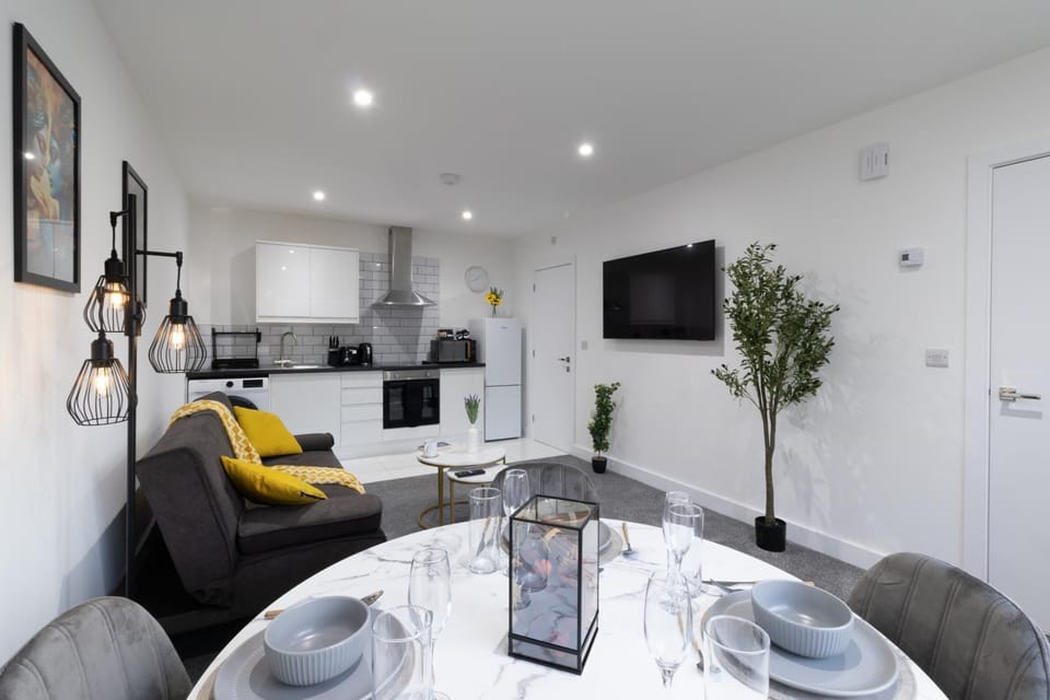 Open Mind Property - Cosy Flat with 2 Beds Apartment in Gosport