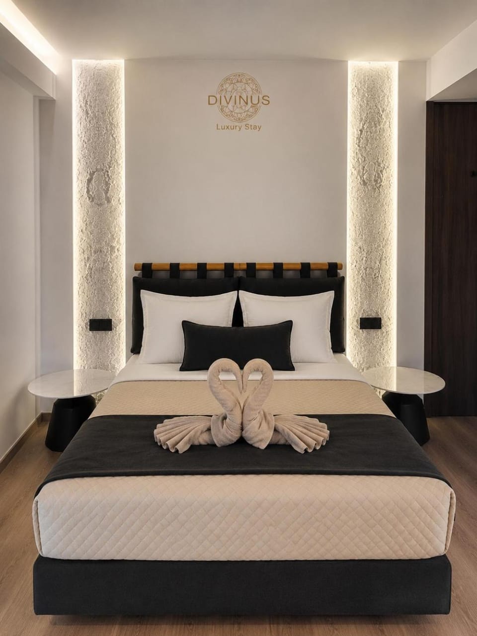 DIVINUS Luxury Stay-Athens Airport-Late&Self Check In Apartment in East Attica Regional Unit, Greece