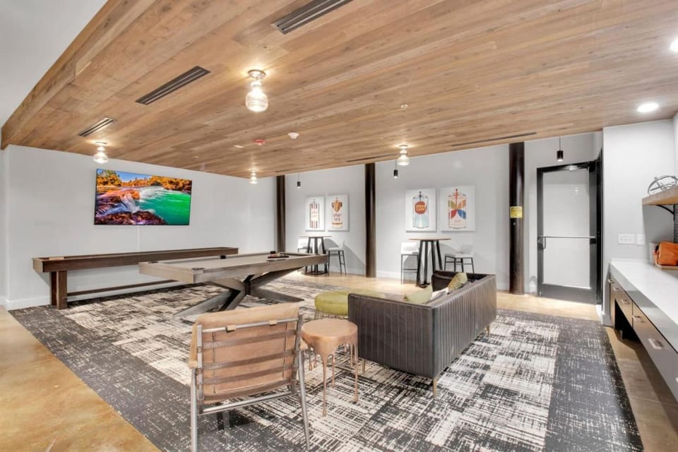 Luxurious 2 Bedroom 2 Bathroom Apartment in Greenville