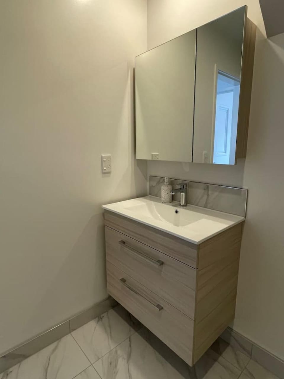 CBD Apartment 4 - 2 Bed 2 Bath Apartment in Christchurch