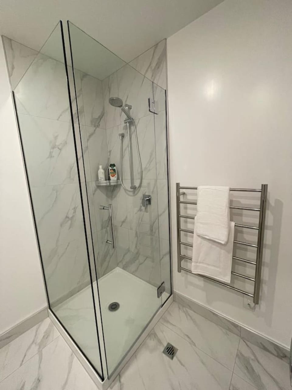 CBD Apartment 4 - 2 Bed 2 Bath Apartment in Christchurch