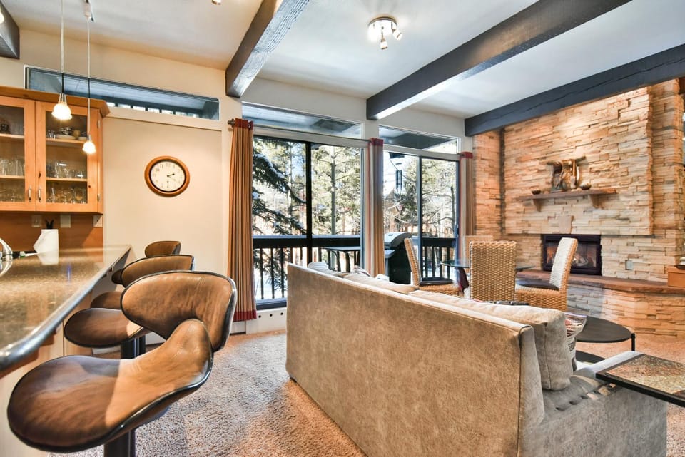 Tamarisk Après Condo: Walk to Slopes/Town Apartment in Breckenridge
