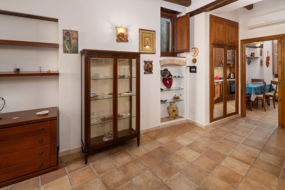 Living room, wardrobe, kitchen