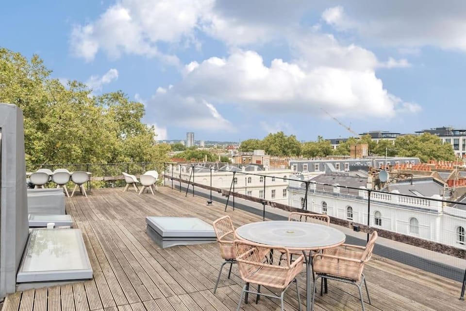 Luxury 2Bed Hyde Park Penthouse with Rooftop Apartment in City of Westminster
