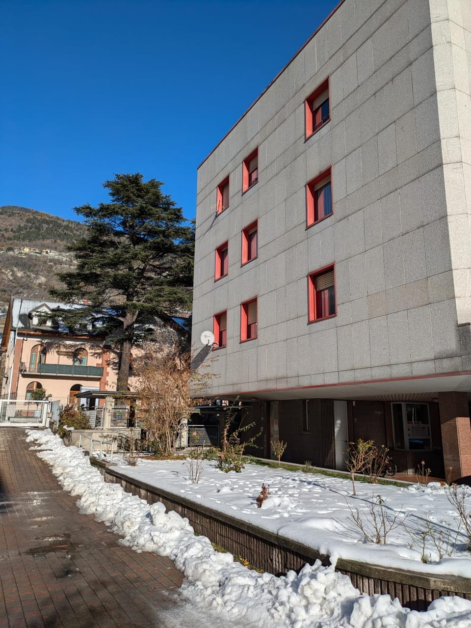 Property building, Day, Winter, Mountain view