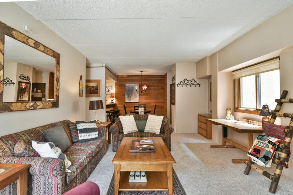 Village Antero Mountain Getaway: Ski In/Out, Resort Amenities, Peak 9 Apartment in Breckenridge