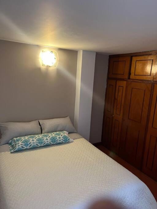 Bedroom, wardrobe