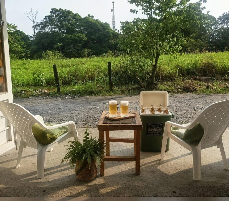 Suite campestre a 5 minutos del parque con aire acondicionado Apartment in Acacias