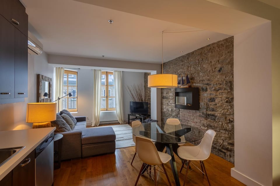 Les Immeubles Charlevoix - Le 1173 Apartment in Quebec City