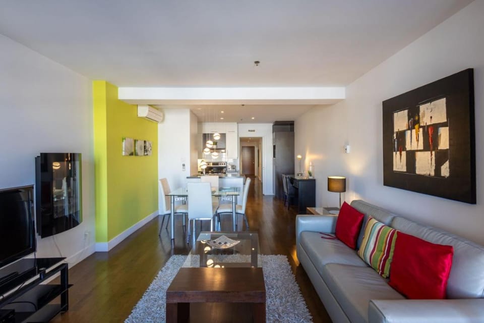 Les Immeubles Charlevoix - Le 1176 Apartment in Quebec City