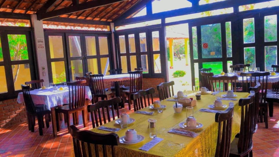 Restaurant/places to eat