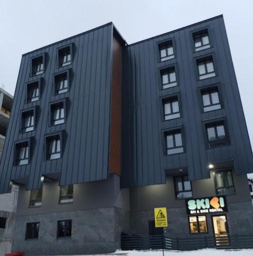 Property building, Day