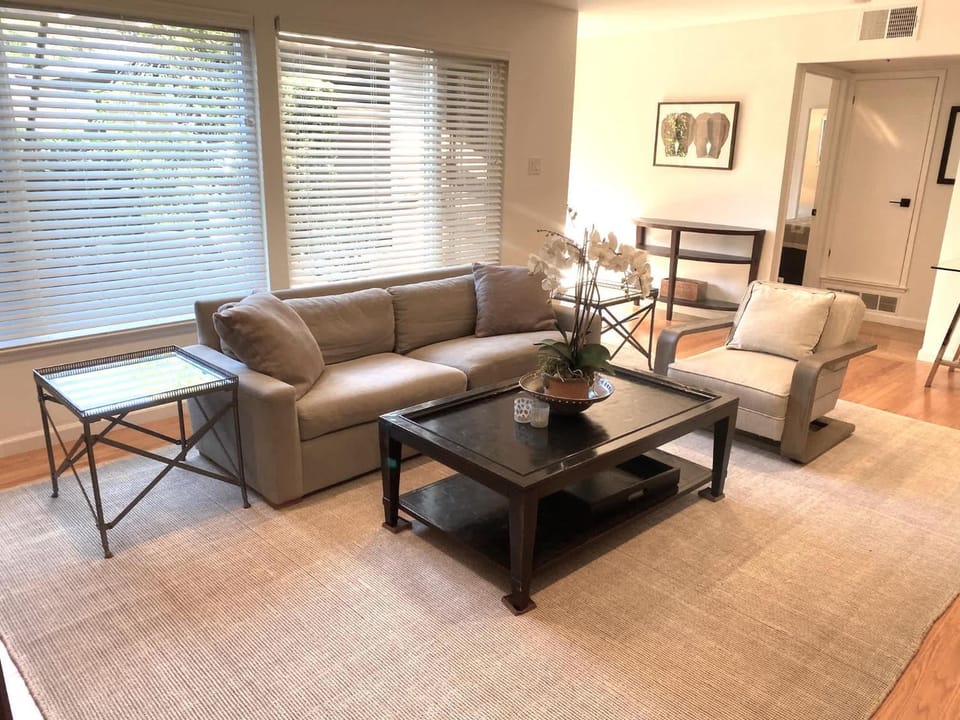 Nicely Furnished 2BR Menlo Park Apartment Apartment in Atherton