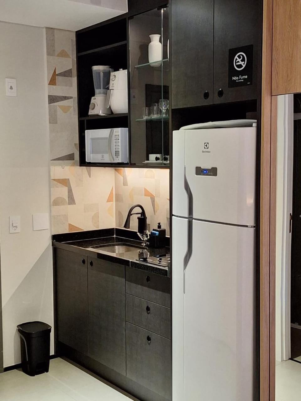 Kitchen or kitchenette, oven, stove