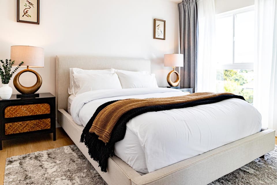 Bed, Bedroom
