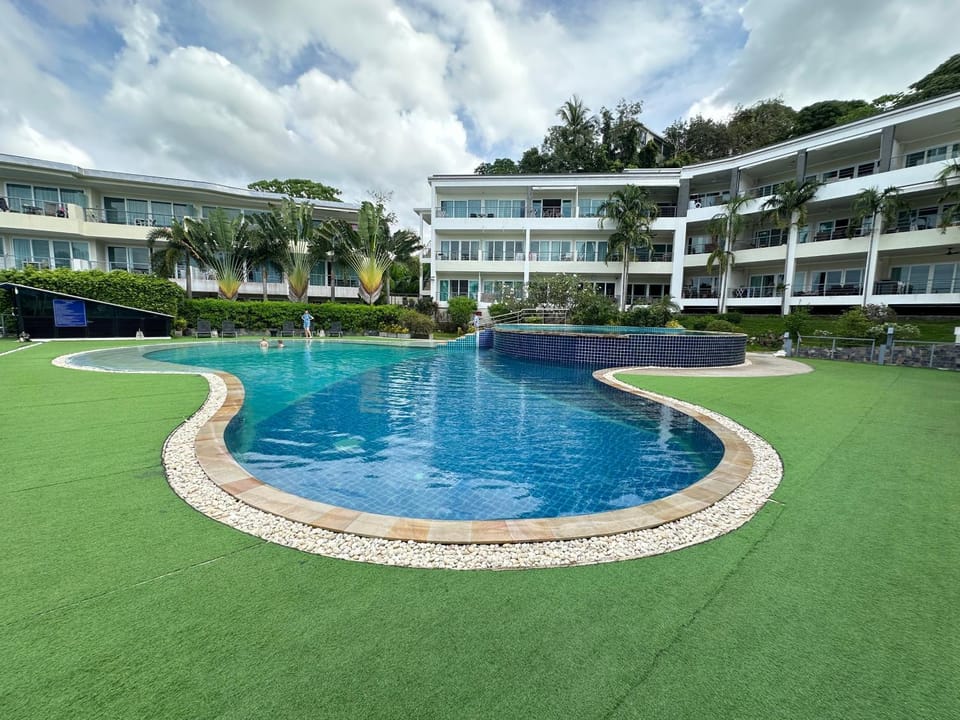 Karon Butterfly Seaview Home Apartment in Phuket