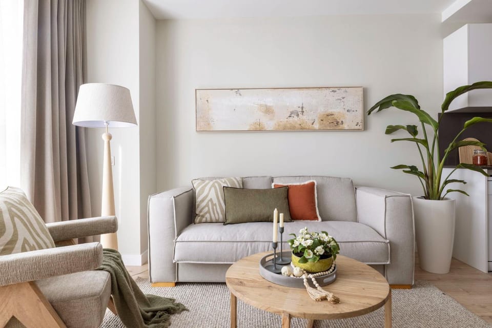 View (from property/room), View (from property/room), Living room, Other, Other, Other, Decorative detail, Decorative detail, Seating area, towels, towels