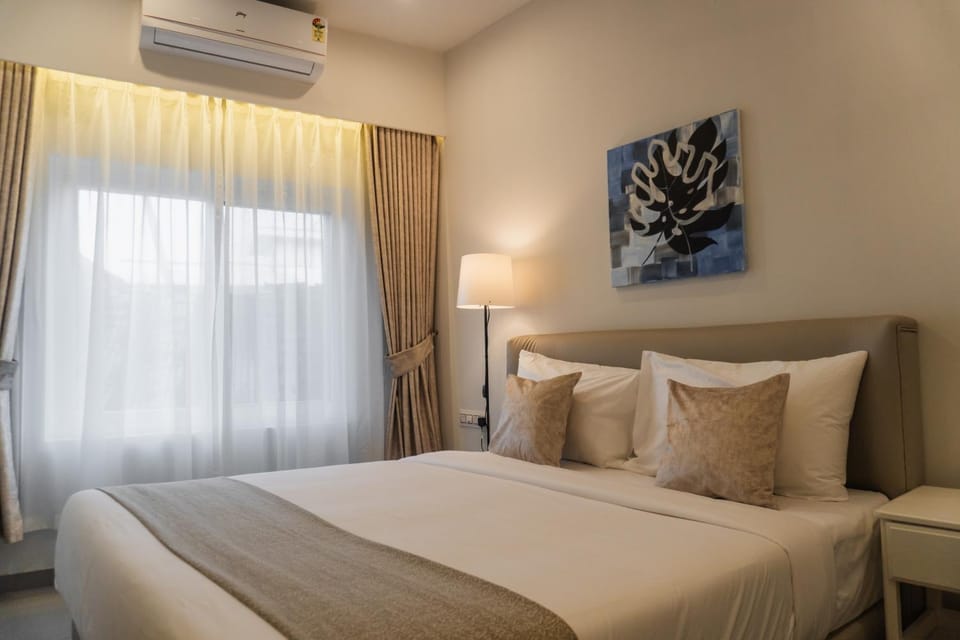 Bed, Bedroom, air conditioner