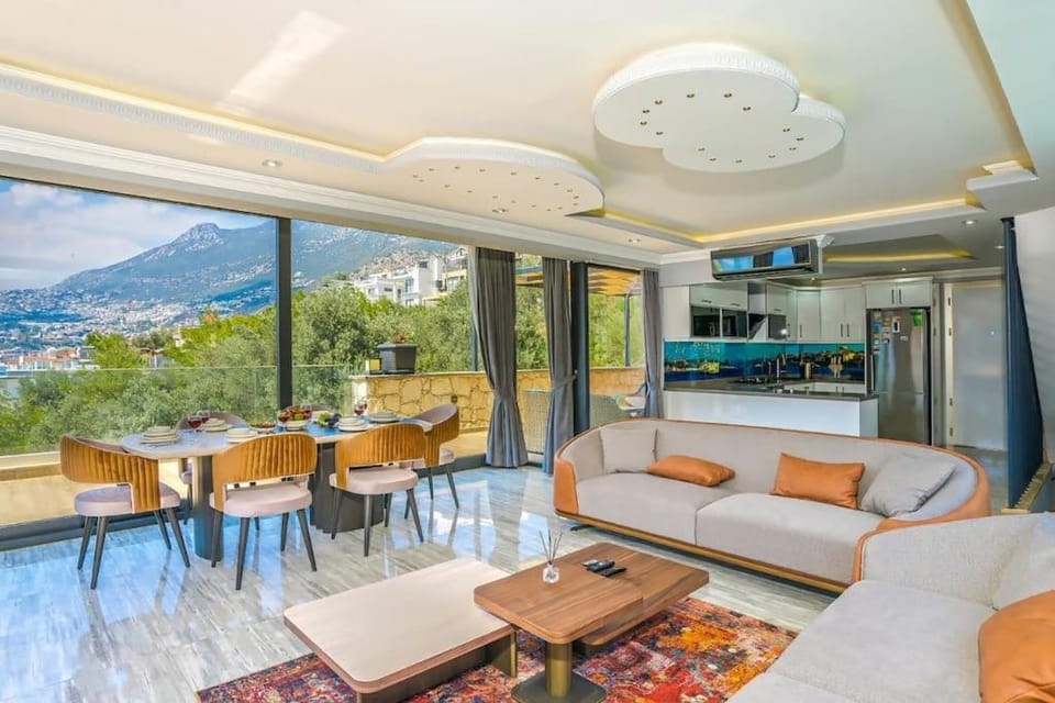 Living room, Dining area