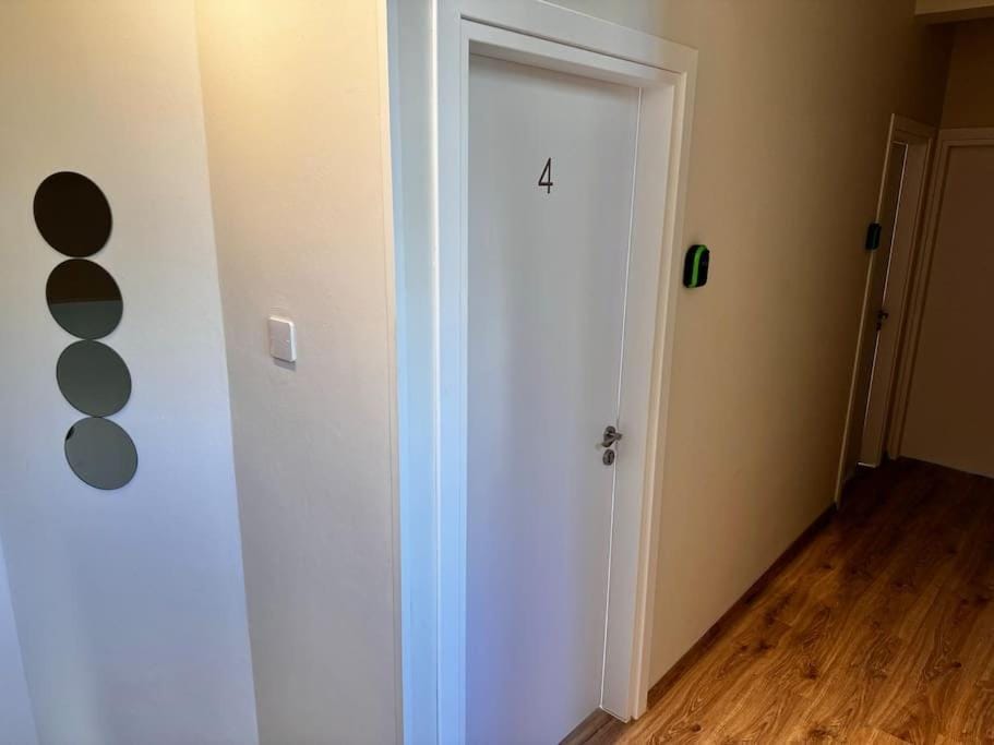 Smart Comfort StudioN4 Private Kitchenette Bathroom to Beach 260m Marina Port old City 900m Apartment in Limassol City