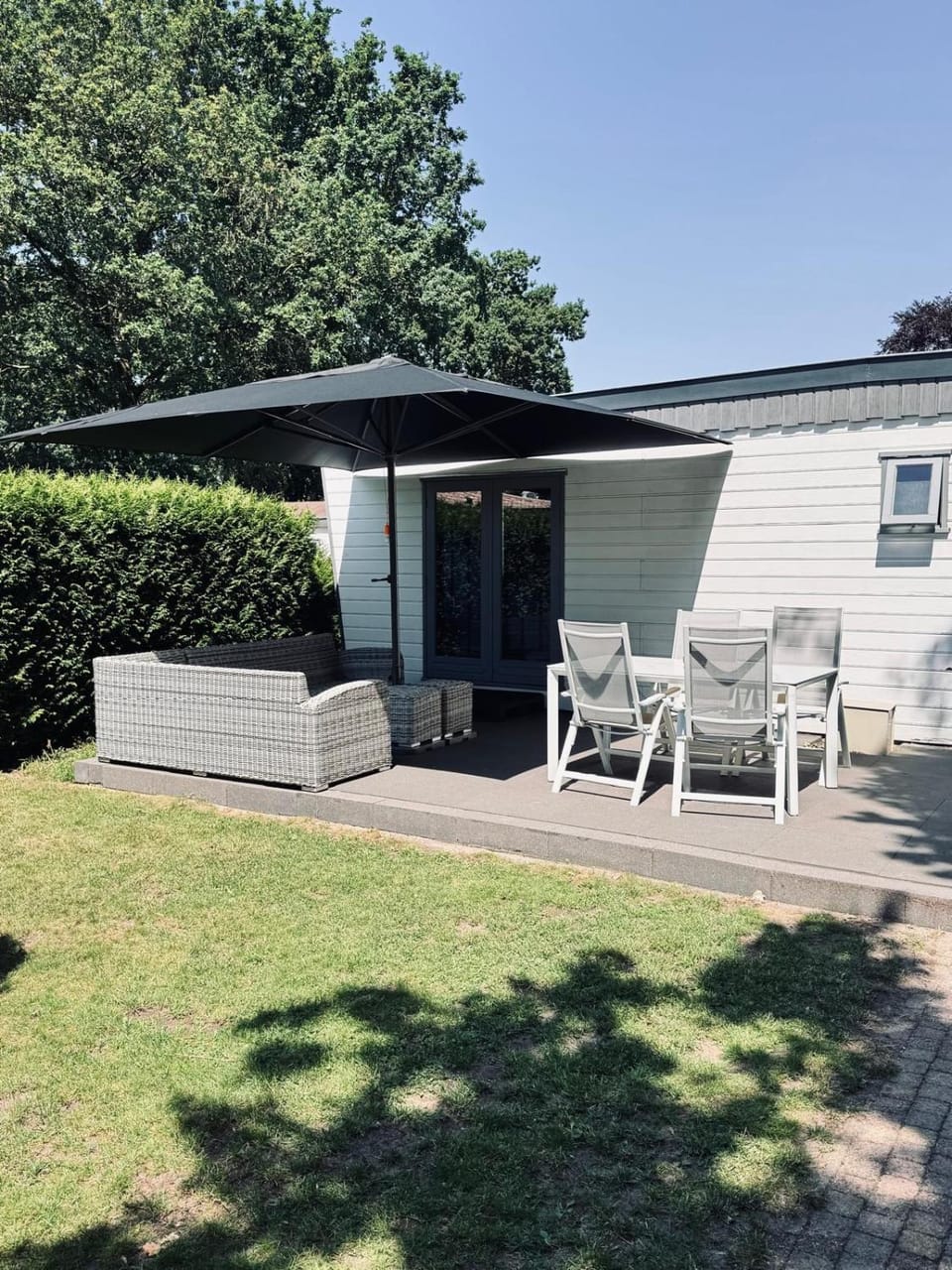 Privacyvol chalet FlER in Putten Chalet in Putten