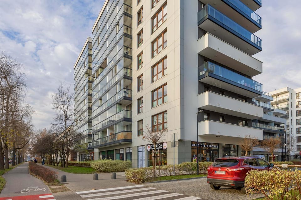 Property building, Neighbourhood
