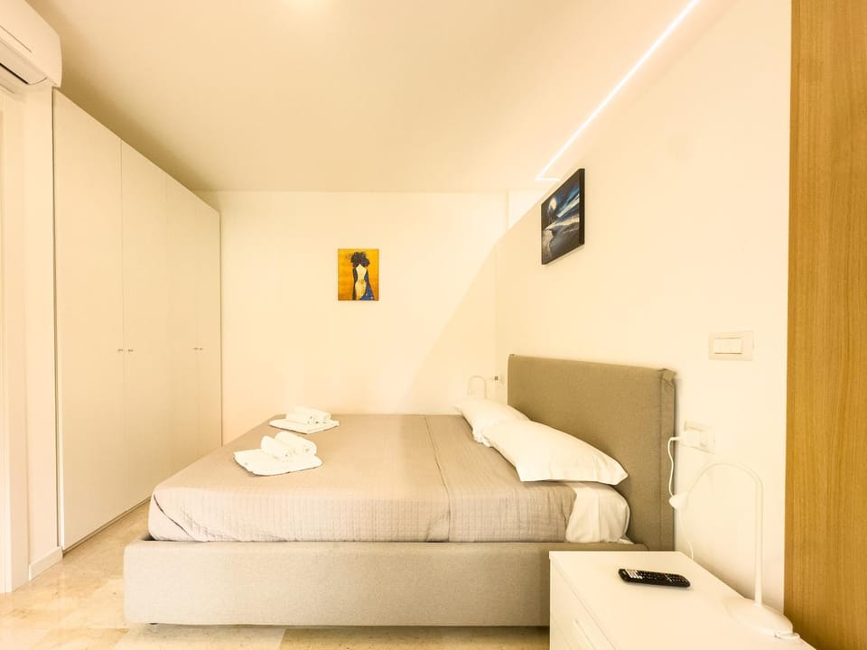 Bed, Bedroom, wardrobe
