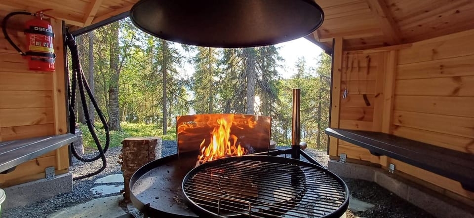 BBQ facilities, Seating area, Dining area