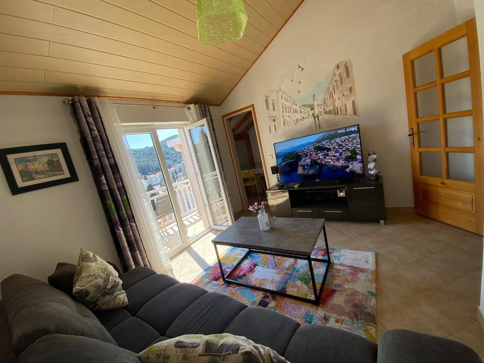 Apartment Sandra FREE PRIVATE PARKING Apartment in Dubrovnik